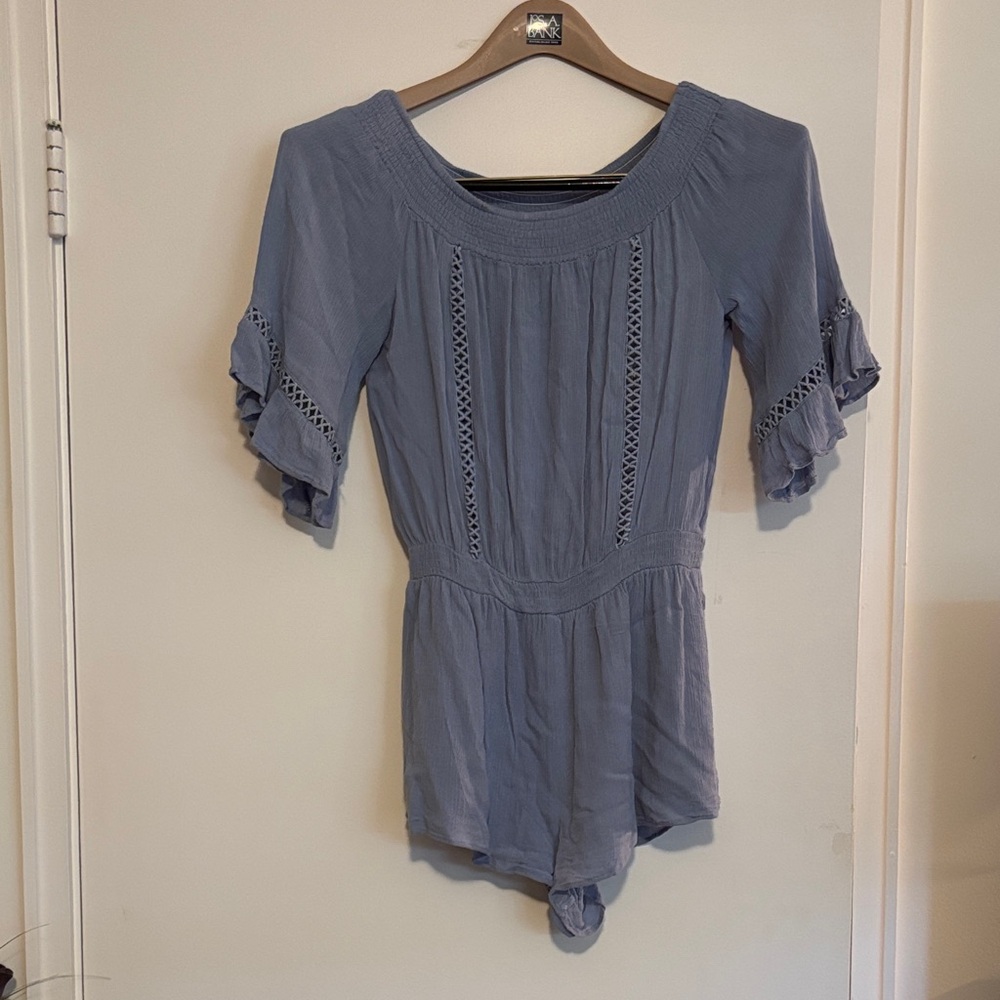 En Créme Blue perwinkle romper